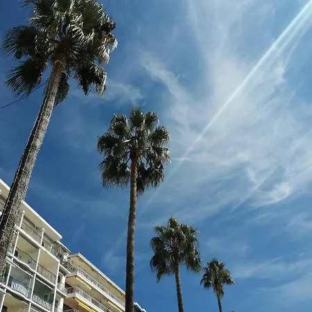 Stylish New 1 Bedroom In Juan Les Pins Lägenhet