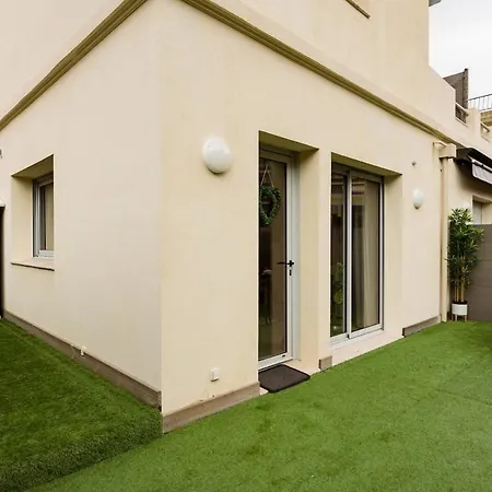 Stylish New 1 Bedroom In Juan Les Pins Антиб