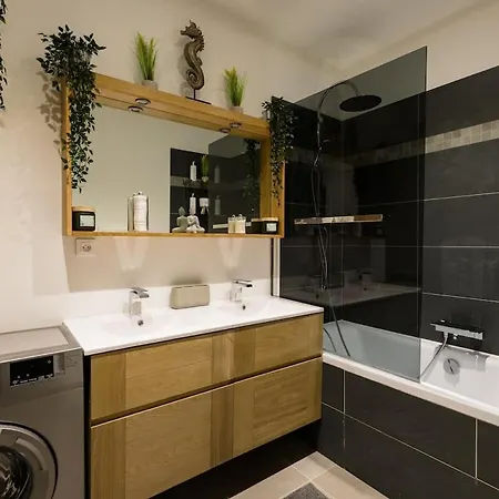 Stylish New 1 Bedroom In Juan Les Pins *