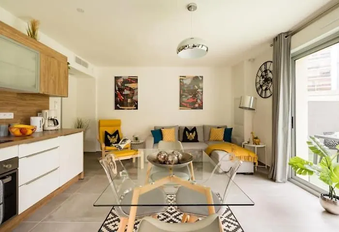 Stylish New 1 Bedroom In Juan Les Pins Διαμέρισμα