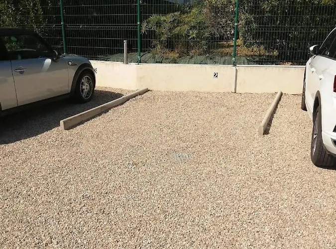 Stylish New 1 Bedroom In Juan Les Pins * Αντίμπ