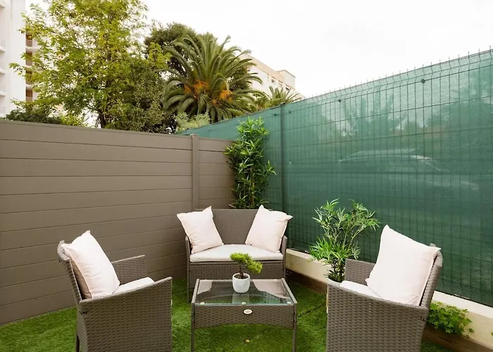 Stylish New 1 Bedroom In Juan Les Pins